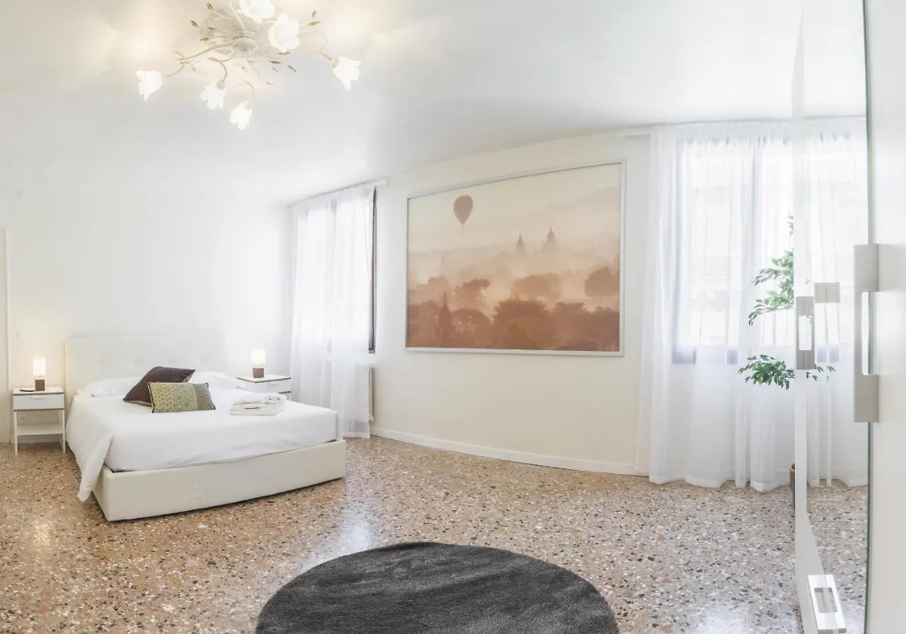 San Marco Design Apartment Venice 0*,